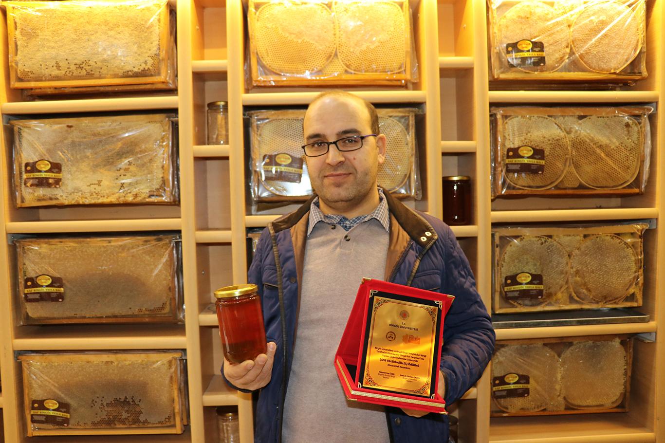 Üç kuşaktır yaptıkları meslekte birinci oldu
